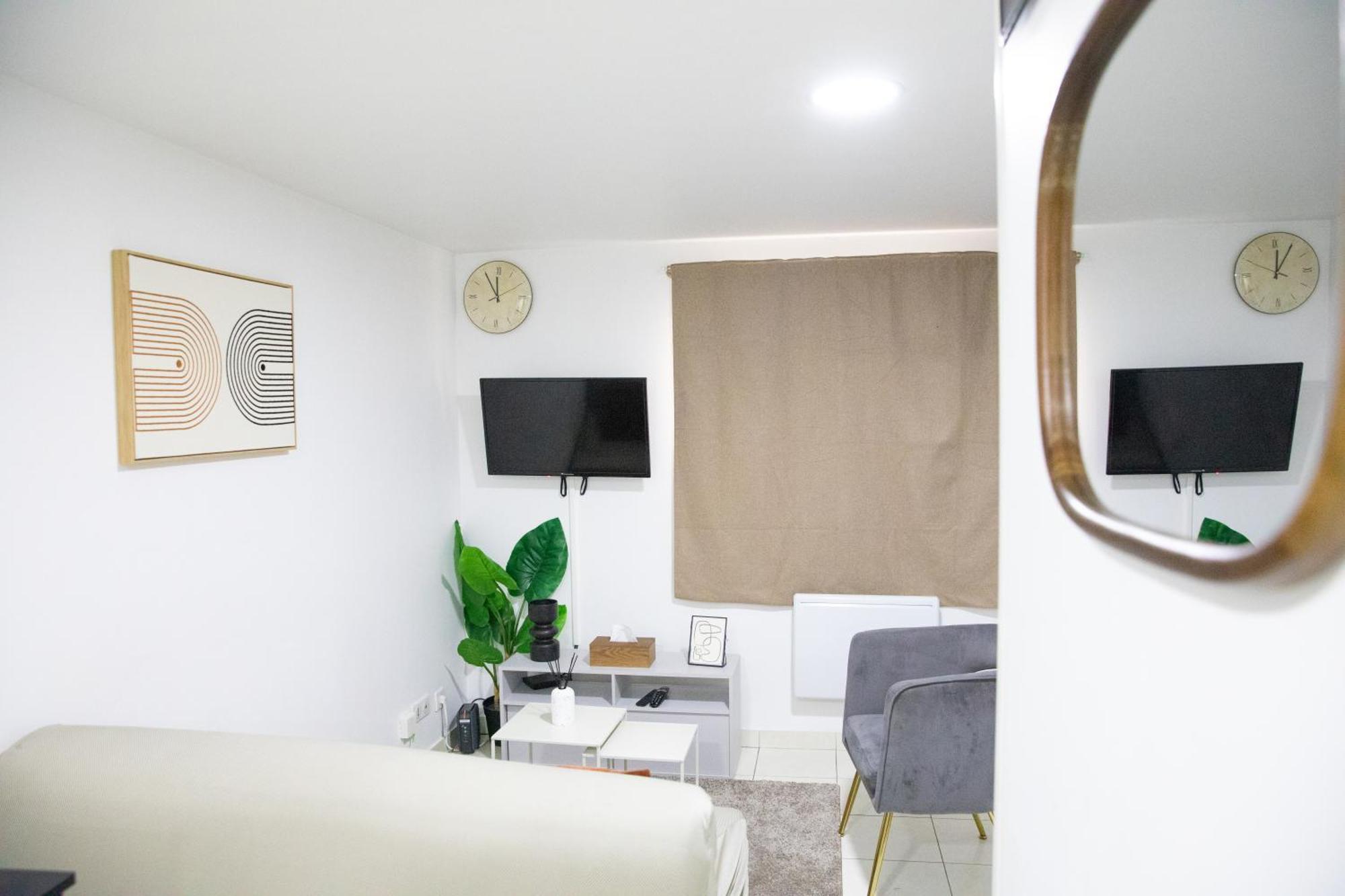 Le Relax Place - Metro 5 Bobigny Esterno foto
