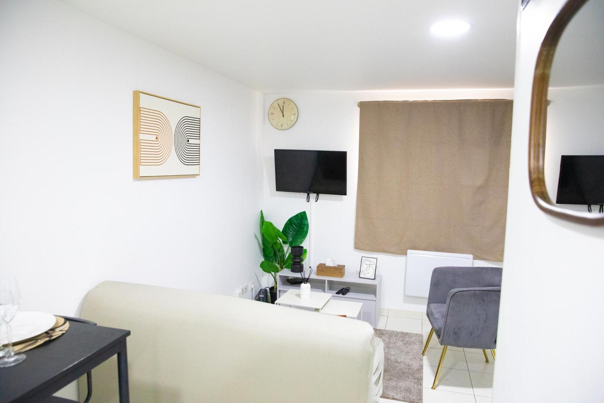 Le Relax Place - Metro 5 Bobigny Esterno foto